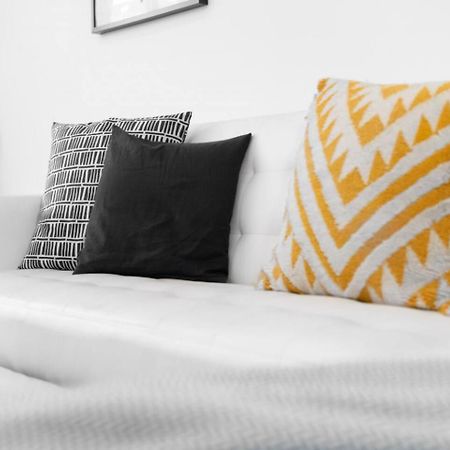 Loft Style Apartment - Near City Centre - Smart Tv- Wifi - Parking - Top Rated - 3Nt Birmingham Bagian luar foto