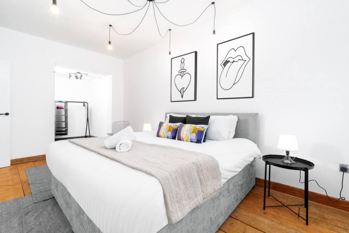 Loft Style Apartment - Near City Centre - Smart Tv- Wifi - Parking - Top Rated - 3Nt Birmingham Bagian luar foto